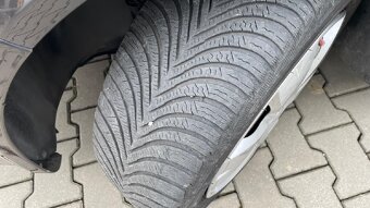Renault Mégane, 1.5 DCI 78 KW // PANORAMA // RV 3/2008 - 18