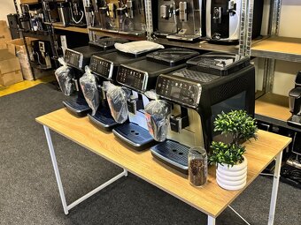 Kávovar Philips EP5500 - 18