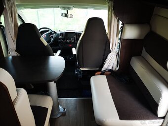 Obytné auto FIAT Ducato XGO Alkoven - 18