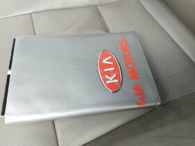 KIA SORENTO 2.5CRDI 4x4 103KW AUTOMAT SERVISKA - 18