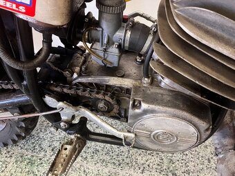 ČZ 380 CROSS MOTOR 981 - 18