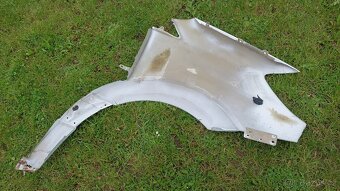 Mercedes Sprinter –  Blatník LP - 18