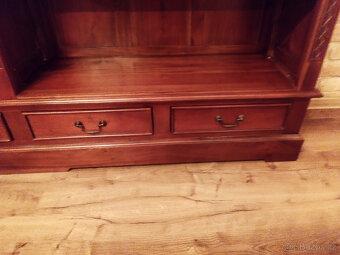 Dvojitý anglický regál knihovna. - 18