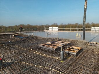 Stavební tesař,betonář - 18