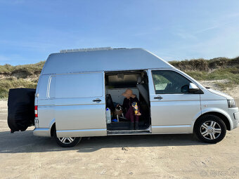 Volkswagen Transporter T5, Obytná dodávka - 18