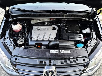 VOLKSWAGEN SHARAN 2.0TDI KŮŽE,KAMERA,XENONY,TAŽNÉ,PANORAMA, - 18
