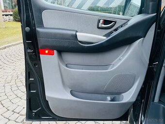 Hyundai H 1 2.5 CRDi  MANUÁL 8MÍST NAVI SENZORY BEZ KOROZE - 18