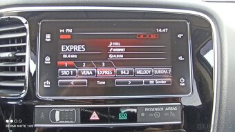 MITSUBISHI  OUTLANDER   2,0   MIVEC   4WD   CVT - 18