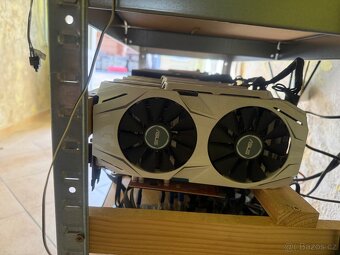 Grafické karty Mining rig - 18