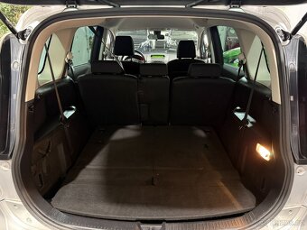 Mazda 5 2,0 i TX PLUS 7 MÍST VÝHŘEV 123.000 km STK 10/27 - 18