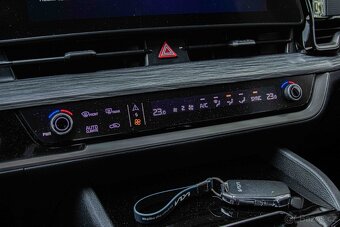 Kia Sportage 1.6 CRDi mHEV Gold A/T - 18