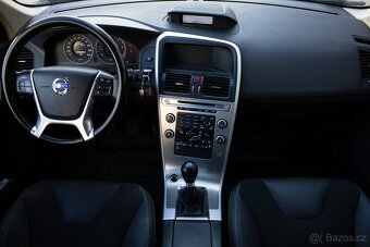 Elegantní SUV Volvo XC60 - 18