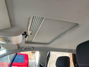 Volkswagen Touran, 2,0FSI,7mist,nové rozvody - 18