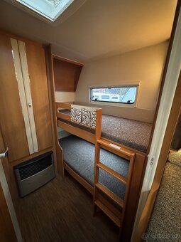 Hobby Excellent 545 KMF ~ Palandy - 18