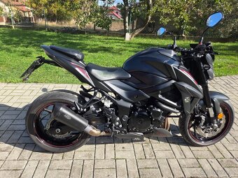 Suzuki GSX-S750 - 18