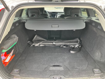 VOLVO V60 B4 TAŽNÉ - 18
