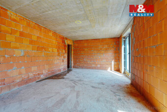 Prodej bytu 2+kk 67 m² + zahrada 118 m² Plzeň, ul. Na Průhon - 18