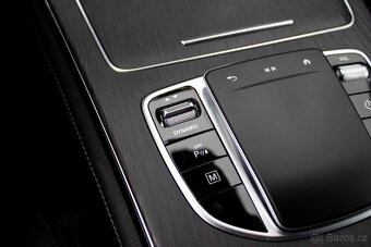 Mercedes-Benz GLC Kupé 300 de 4MATIC Coupe A/T - 18