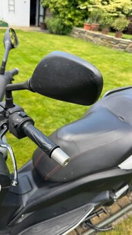 Yamaha XMAX 125 - 18