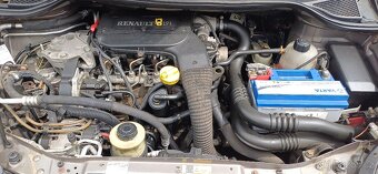 Renault Scénic 1.9 TDI 75KW  Digitální klimatizace - 18