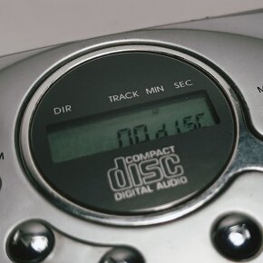 Přenosný přehrávač CD/MP3 ECG CD-9322 - 18