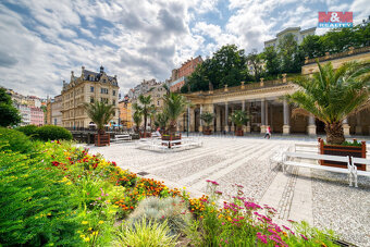 Prodej bytu 5+1, 365 m², Karlovy Vary, ul. Zámecký vrch - 18