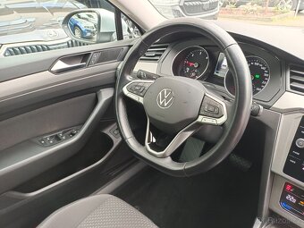 VW Passat Variant Basic 2.0TDI 110kW DSG Webasto Tažné LED - 18