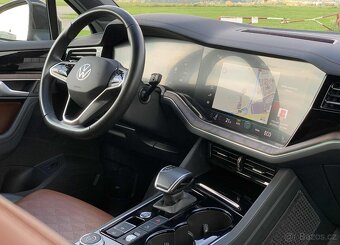 VW Touareg 3.0 TDi 210 kW/DSG /4×4/FULL LED/2xAlu/12.2020 - 18