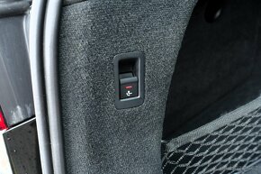 Audi A6 40TDI 150 kW, S-Line, Webasto, ACC, Tažné zařízení - 18