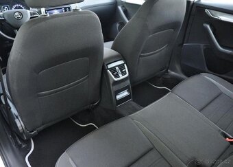 Škoda Octavia 2.0TDi DSG NAVI REZERVACE - 18