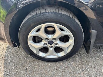 Ford C-Max 1.6i Ghia - 18