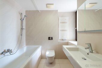 2+kk 67m² Ke Kapslovně, Praha 3 - Žižkov - 18