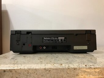 Technics SL-J1 Velice zachovalý - 18