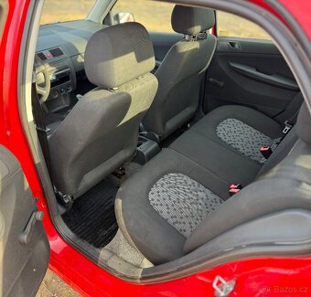 ŠKODA FABIA I 1.2 SEDAN - 18