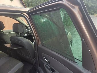 Benzínový Renault Scenic 1.4 Tce 2010 - 18