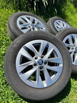 Stříbrná litá kola + letní pneu 185/65 R15 88H - 18