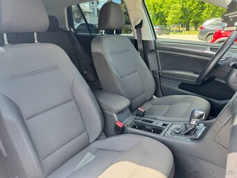 Volkswagen e-Golf - 18