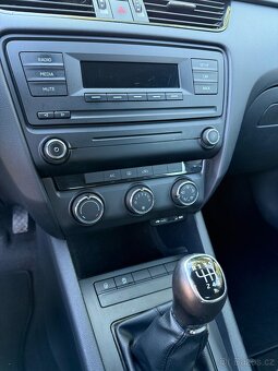 Škoda Octavia 3 combi 1.2tsi 2014 BEZ KOROZE původ nová STK - 18