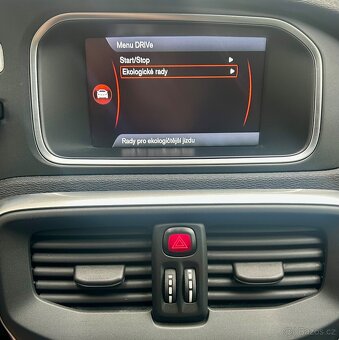 VOLVO V40 CROSS COUNTRY 2.5 T5 187KW 4x4 SUMMUM-AUTOMAT-ACC - 18