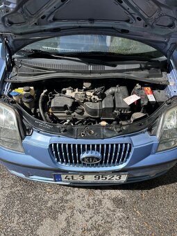Prodám Kia Picanto 1.0, 45 kW, benzín, r.v. 2006 – po servis - 18