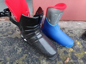 Prodám dětský lyžařský set - 18