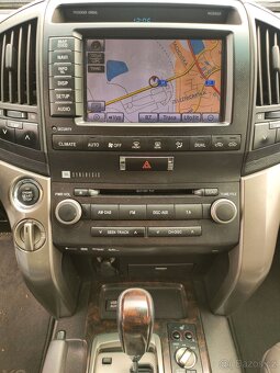TOYOTA LAND CRUISER 200 4.5D V8 195KW,ZÁVĚS 3.5T - 18