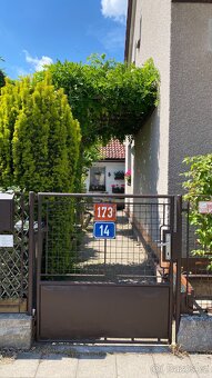 Hradec Králové – Pouchov - Prodej rodinného domu 4+kk se zah - 18