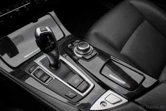 BMW Rad 5 Touring 520d 190k A/T - 18