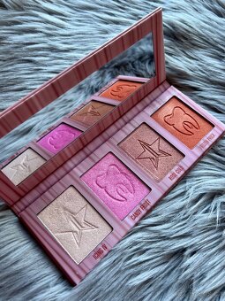 Jeffree Star Cosmetics - 18