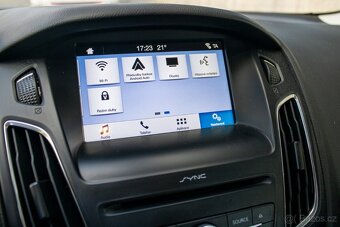 Ford Focus 1.0 EcoBoost Trend - 18