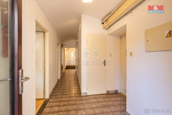 Pronájem restaurace 75 m², v Praze 8, ul. Trojská 46 - 18