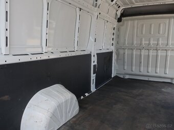 Peugeot Boxer 2.0BlueHDI 96kW L4H2 KLIMA DPH PLATNÁ STK - 18