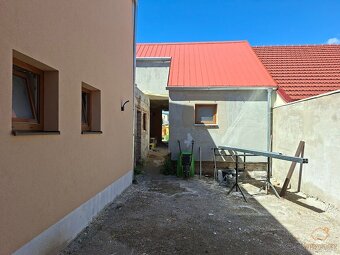 Prodej rodinného domu - 239 m² Měnín, okr. Brno - venkov - 18