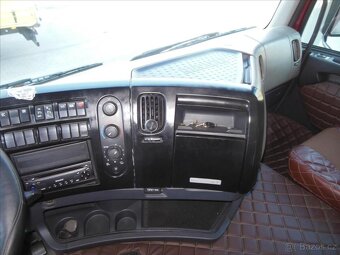 Renault Premium 440.19 DXi - 18